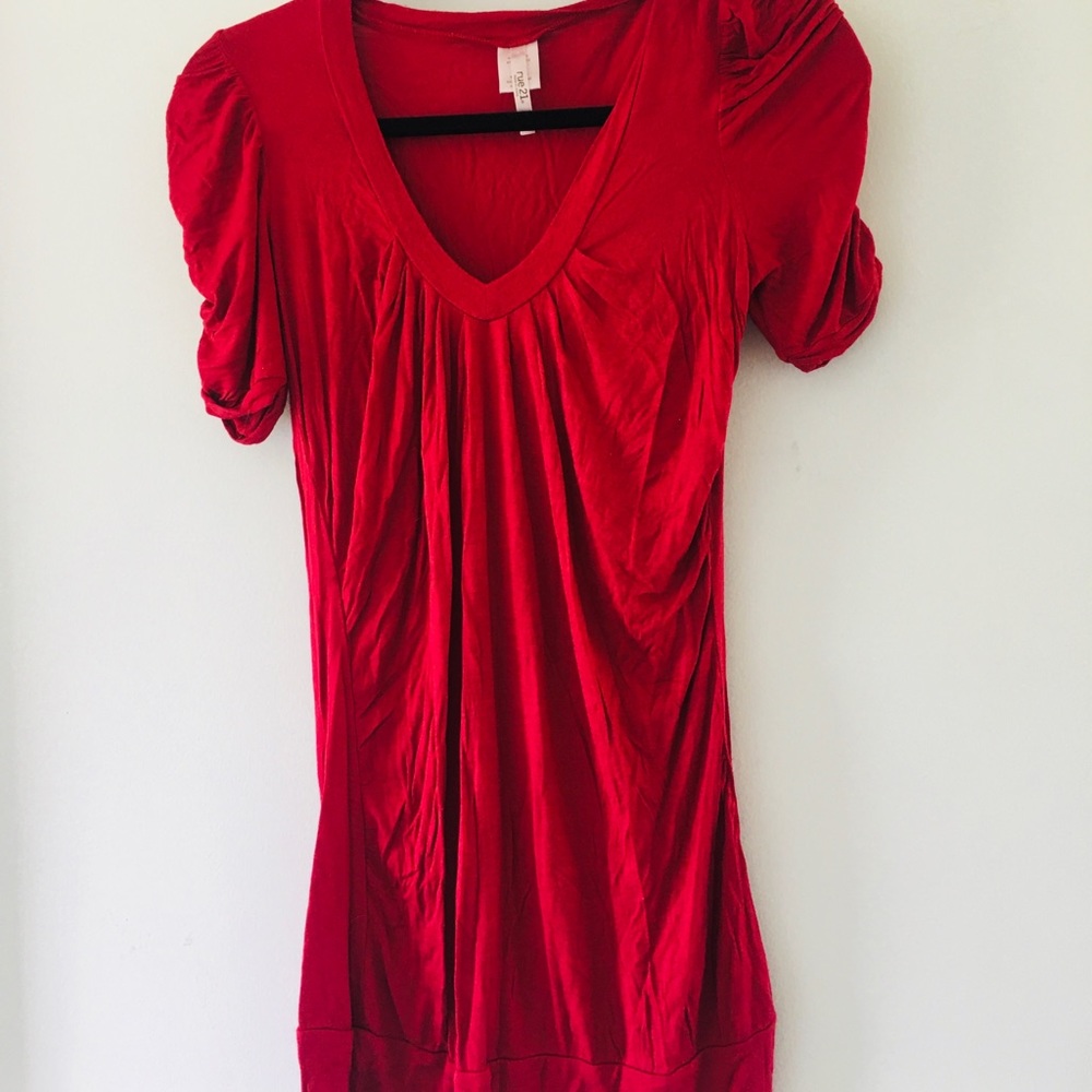 Lux Red Top - Picture 1 of 4
